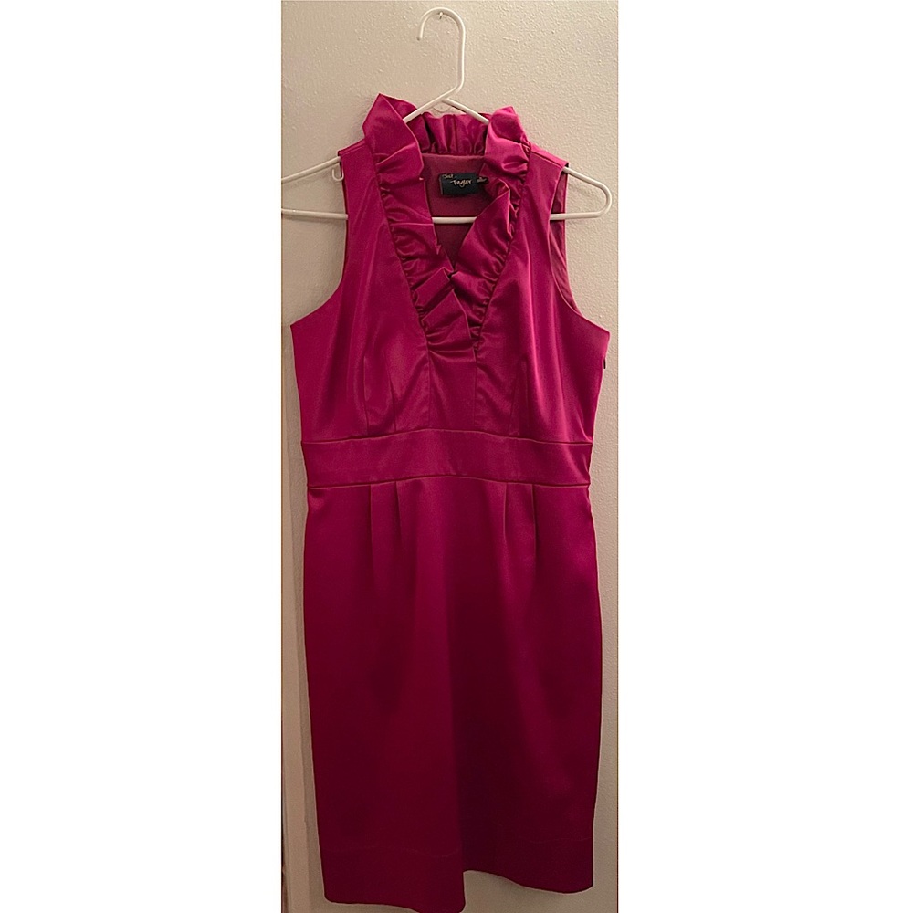 Just...Taylor || Fuchsia Satin Dress